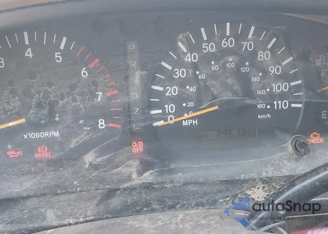 1998 Toyota Tacoma из США, поврежденный, VIN 4TAVL52N7WZ005814